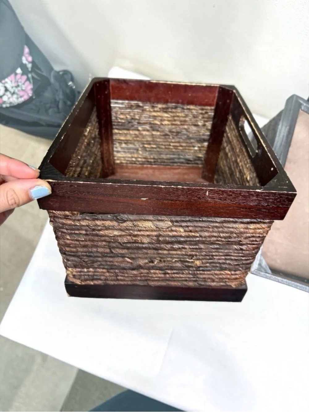 Vintage Set 2 Wood Storage Crates Woven Twine Baskets Rustic Farmhouse Decor